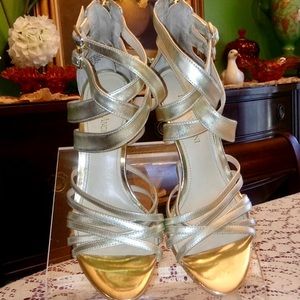 💥Silver & Gold Wedge Sandals💥